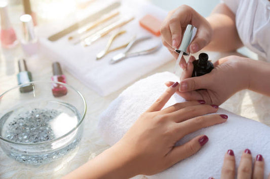 Beginners Guide To Nailcare!